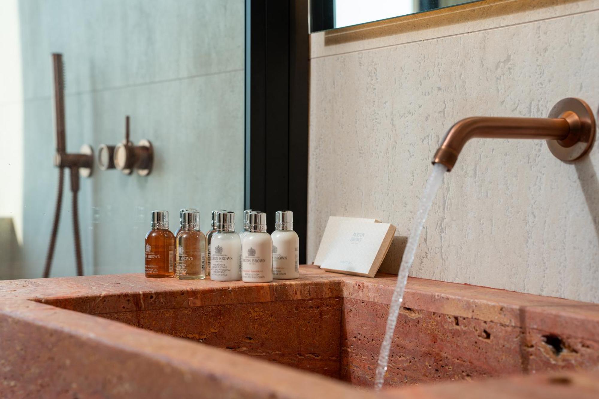 Fregata Luxury Вилла Tholos (Santorini)